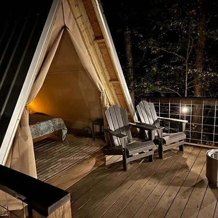 Bohamia - Cozy A-Frame Glamp On 268 Acre Forest Retreat Талладега Экстерьер фото